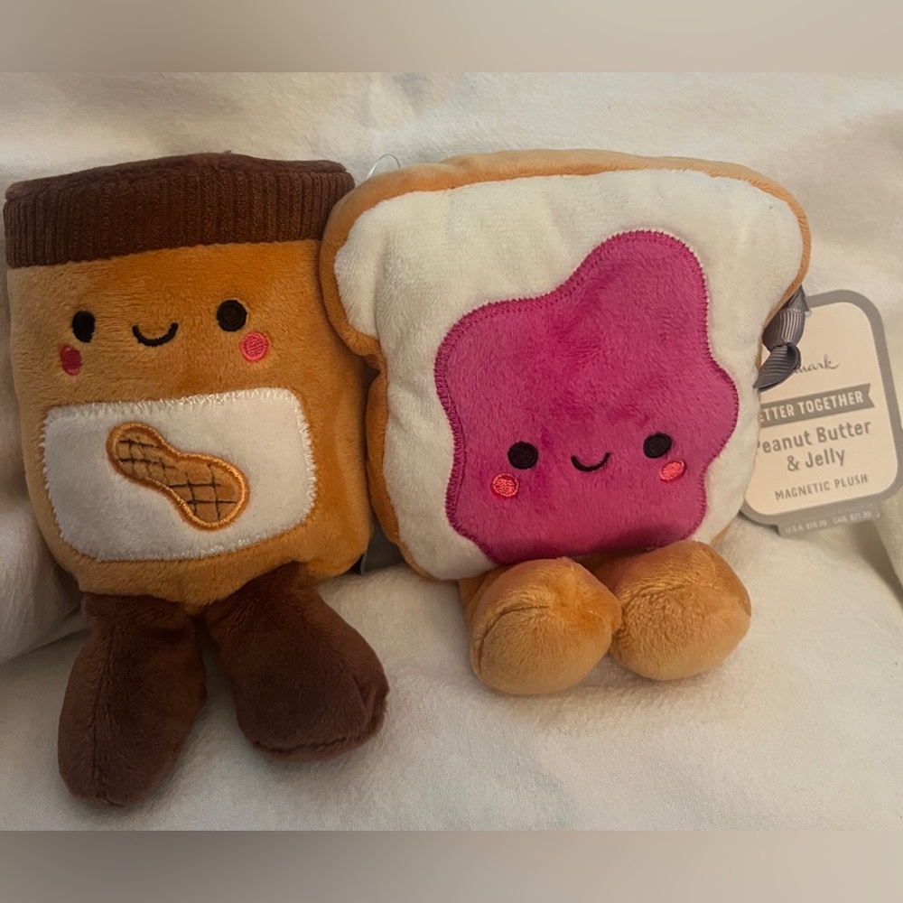 Hallmark Large Better Together Peanut Butter and Jelly pair Magnetic Plush 12"